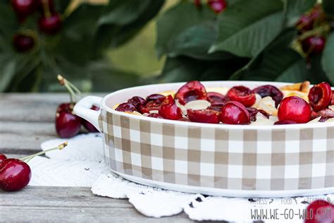 Low Carb Quarkauflauf mit Kirschen und Vanille